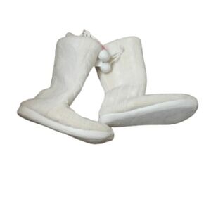 Late 2000s 2010s Pink Cookie Knit Foam Boot Style House Slippers